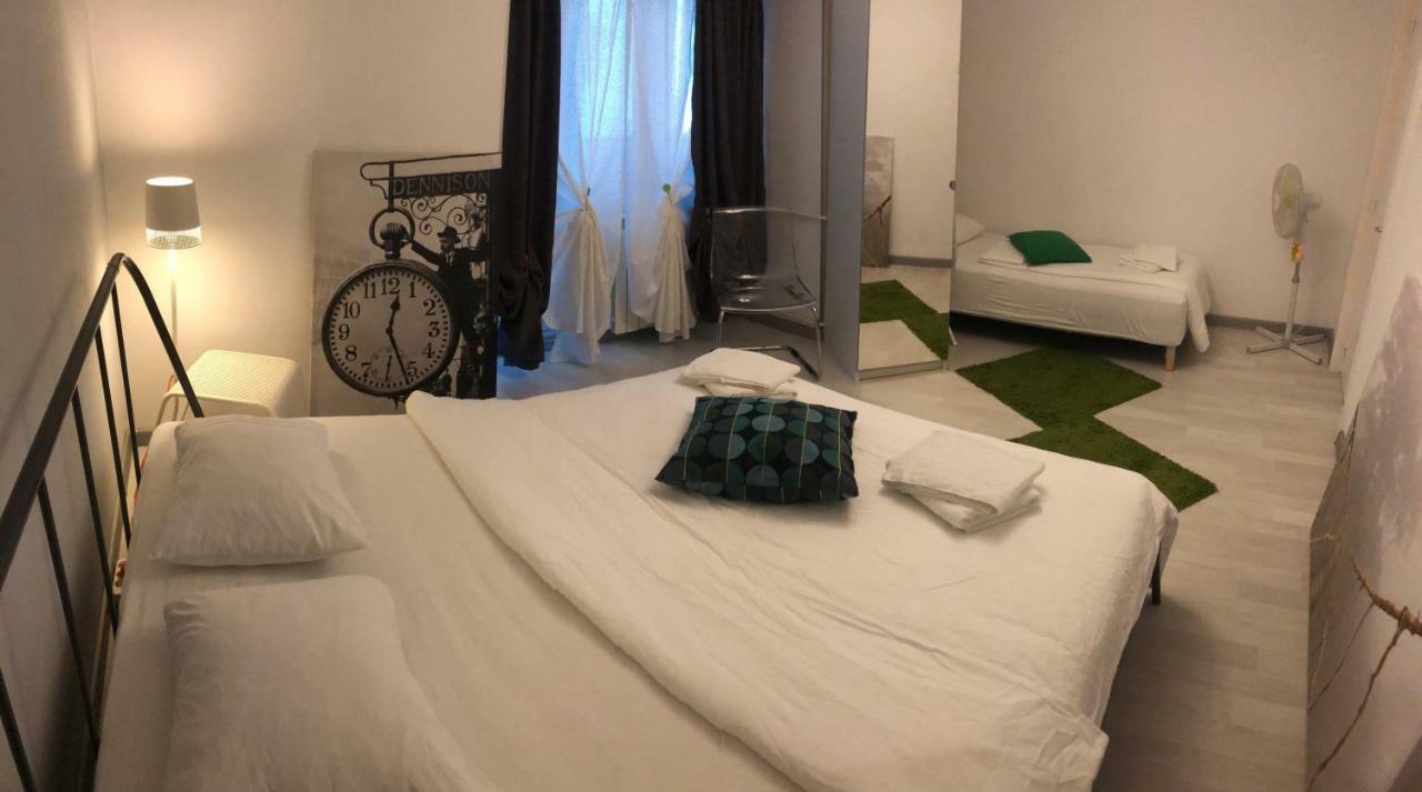 Green Apartment With Terrace 12 Bucureşti Exterior foto